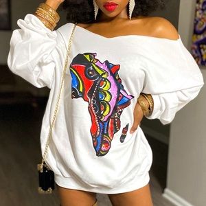**FINAL OFFER** Chimzi Akia Off-Shoulder Africa Map Sweatshirt